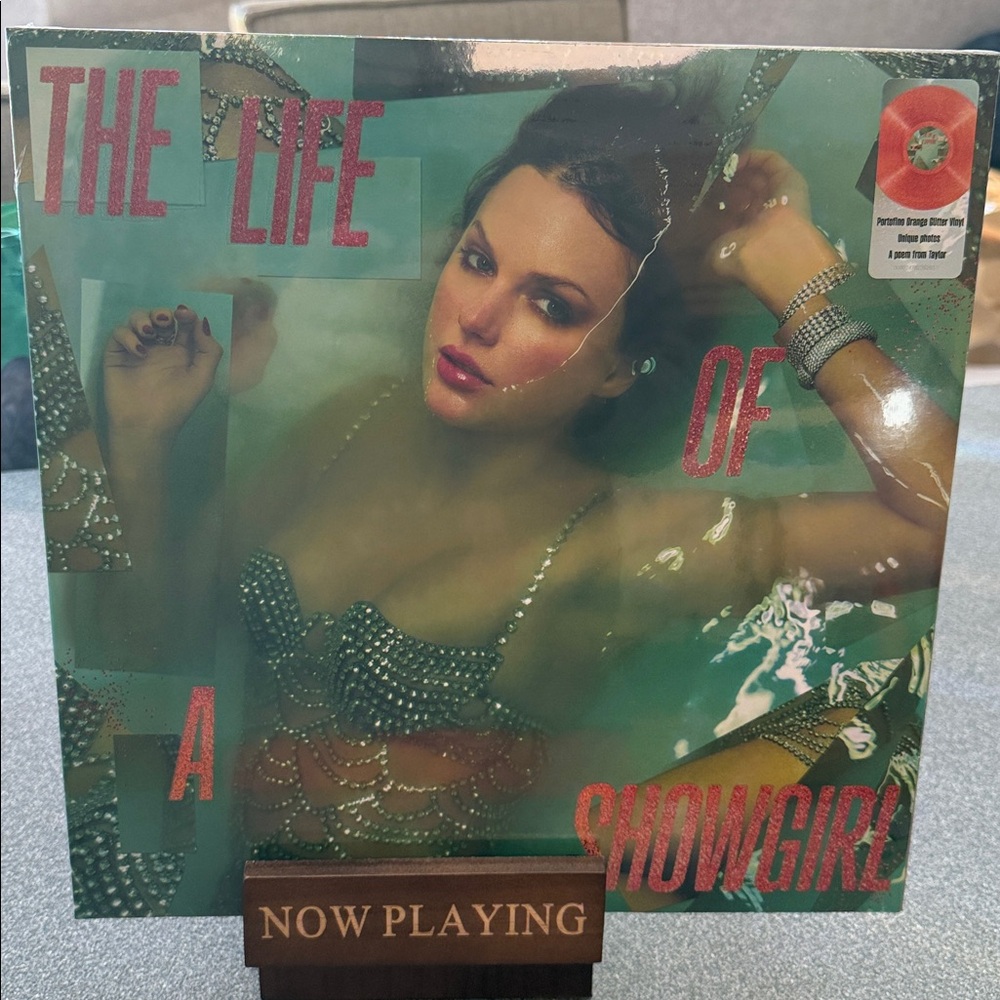 Taylor Swift The Life of a Showgirl Vinyl NWT